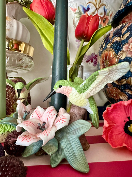 Vintage Hummingbird Candle-Stand Set (with candles)