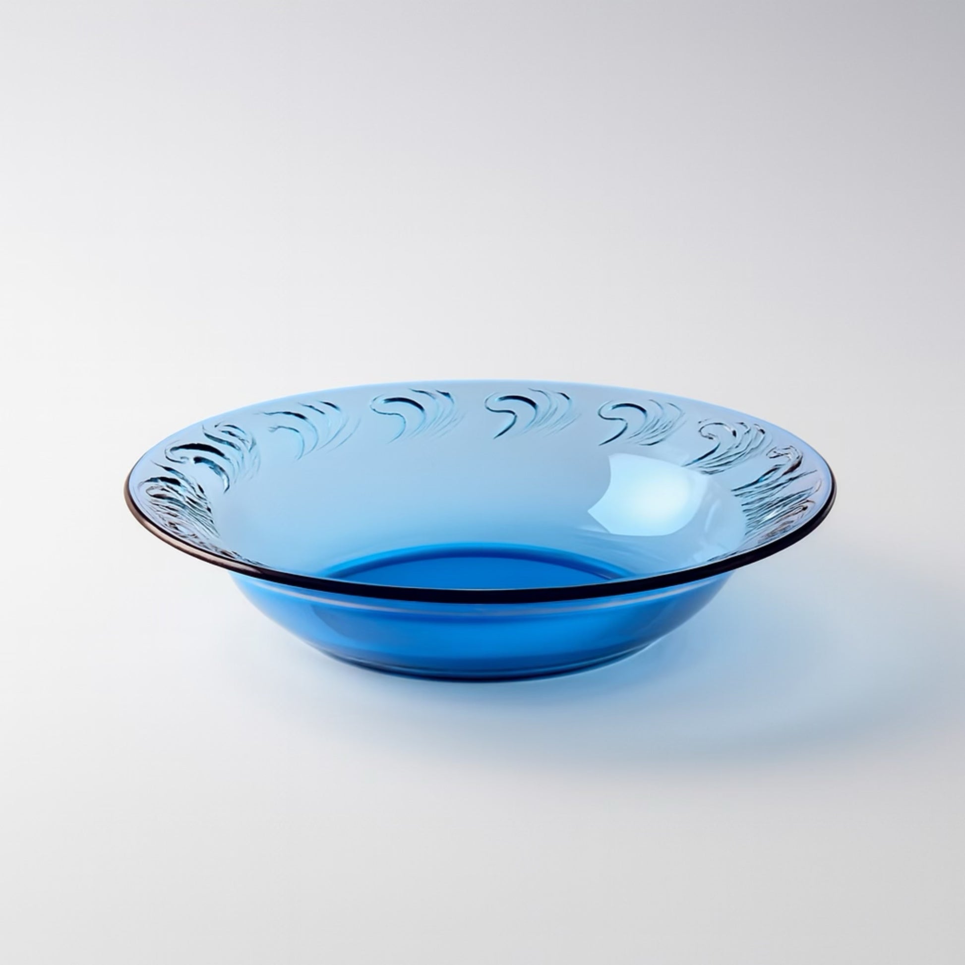 Pyrex 4 piece set Blue glass bowl with embossed design