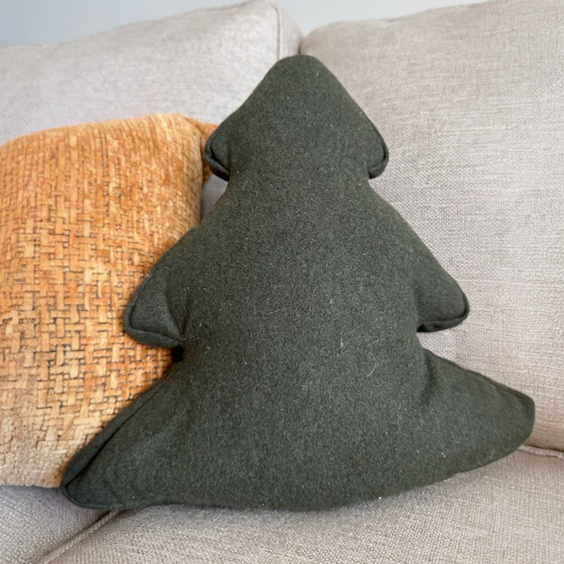 Green Christmas tree -shaped pillow for Christmas decor