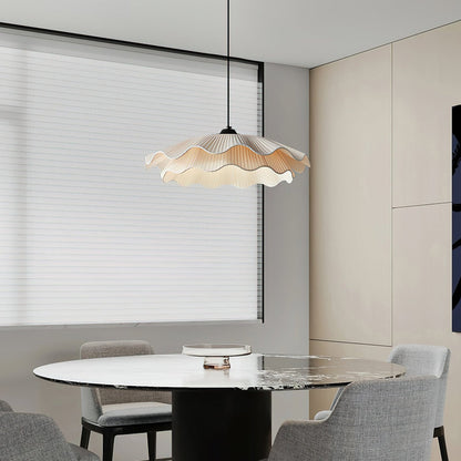 Isabella Flower Pendant Light - Vintage-Inspired Floral Chandelier