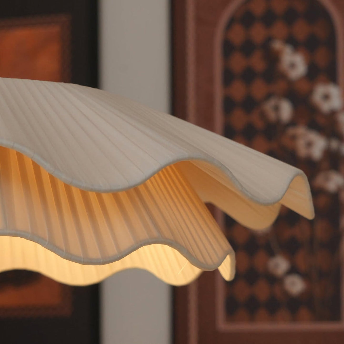 Isabella Flower Pendant Light - Vintage-Inspired Floral Chandelier