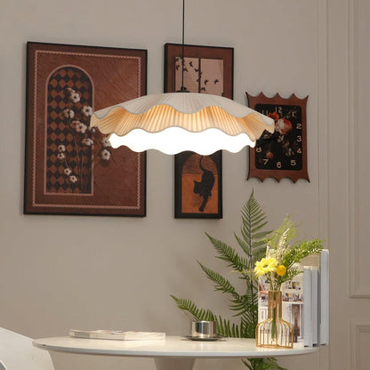 Isabella Flower Pendant Light - Vintage-Inspired Floral Chandelier