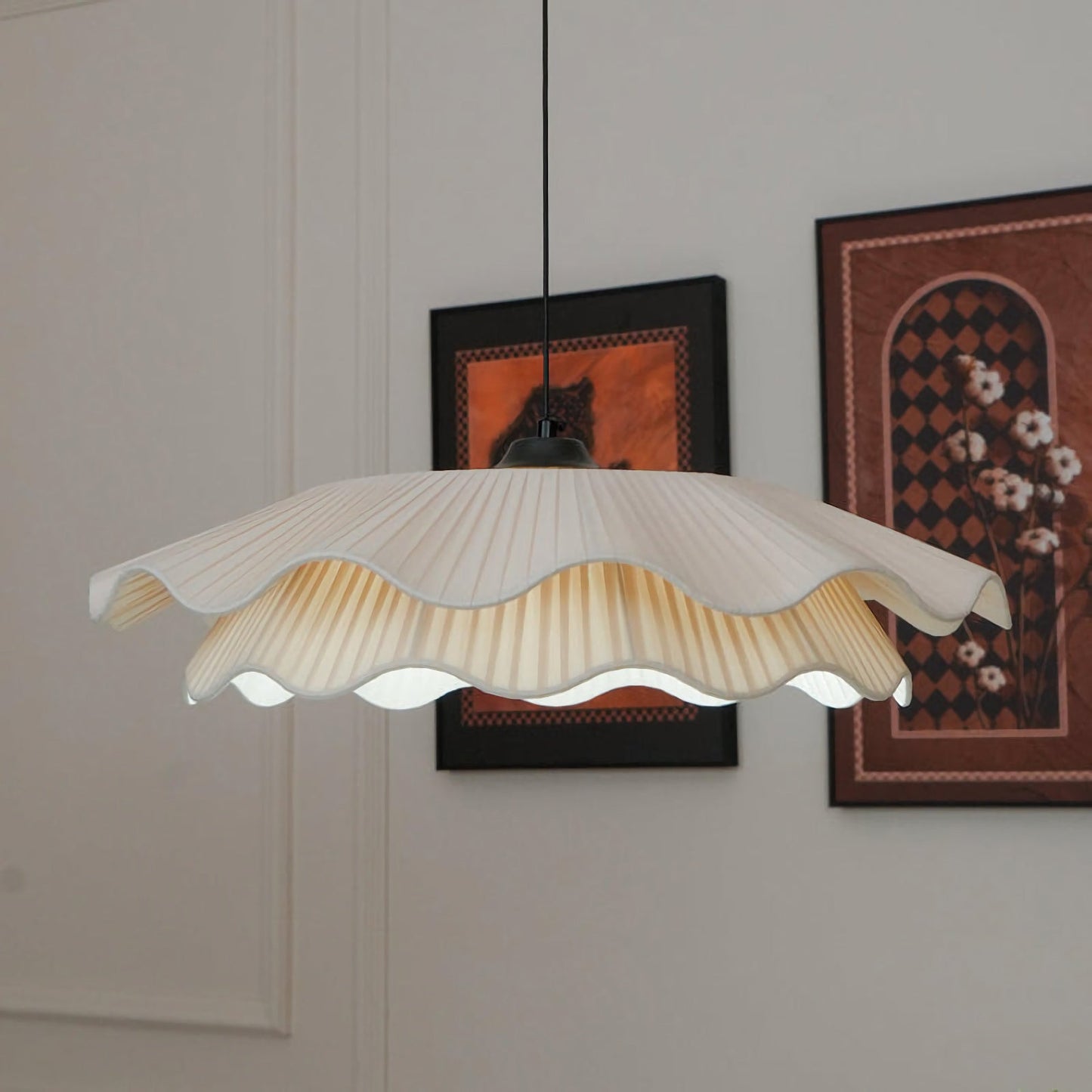 Isabella Flower Pendant Light - Vintage-Inspired Floral Chandelier