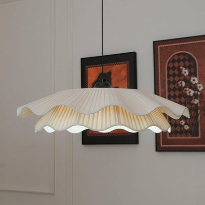 Isabella Flower Pendant Light - Vintage-Inspired Floral Chandelier