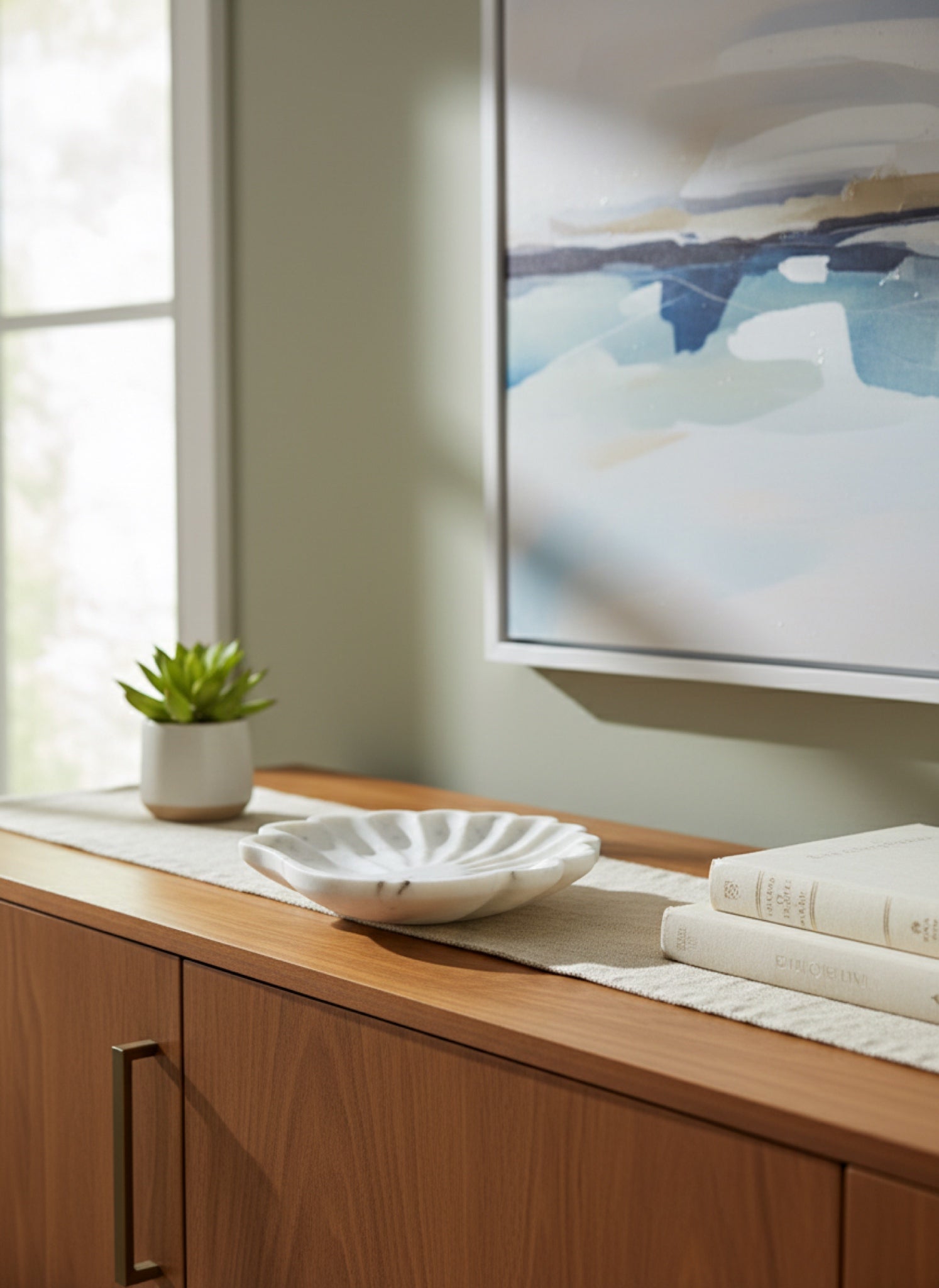 Marble shell coastal dish staged 2