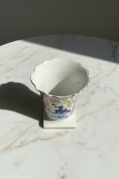 Kutani Hosen Vase — Rim View
