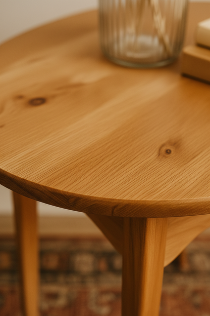 Handcrafted Oval Wood Side Table with Tapered Legs – Natural Grain Accent Table